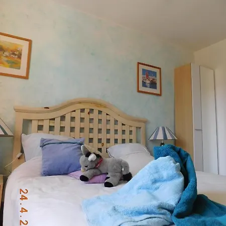 Bed & Breakfast Chez Nous. Bassy
